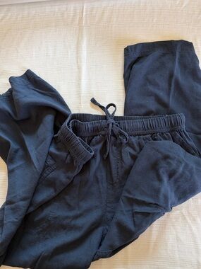 Splendid Navy linen feel Capri